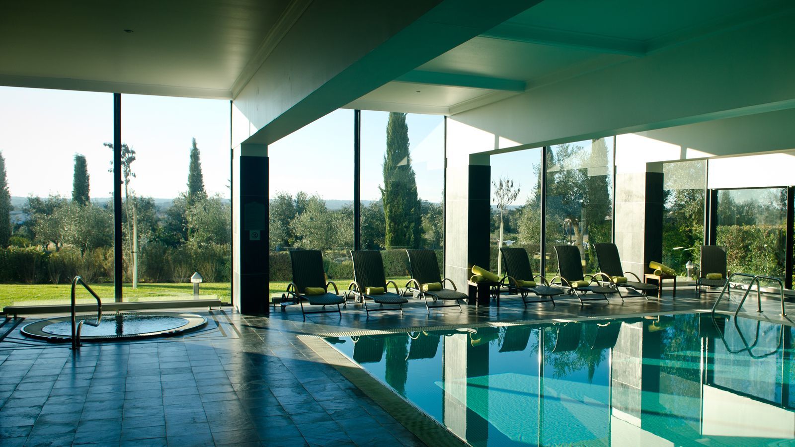 Convento Do Espinheiro, Historic Hotel & Spa Эвора Экстерьер фото The Spa at The Landmark