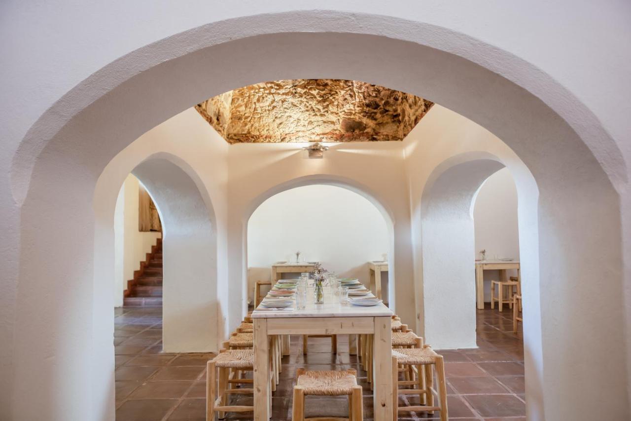 Convento Do Espinheiro, Historic Hotel & Spa Эвора Экстерьер фото The interior of the restaurant
