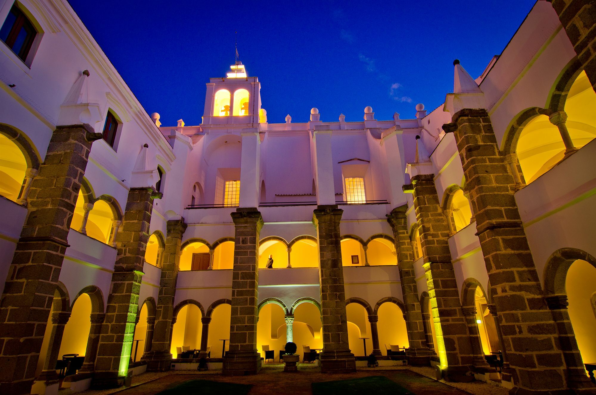 Convento Do Espinheiro, Historic Hotel & Spa Эвора Экстерьер фото The Convent of San Francisco